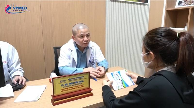 Khám thai lần đầu là gì?